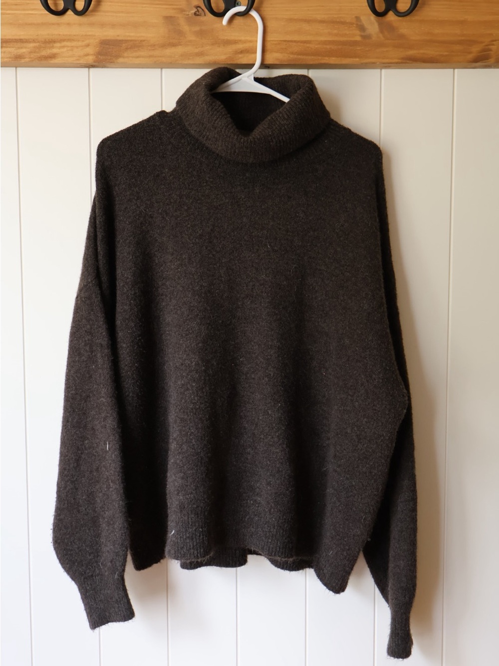 H&M Wool Blend Dark Brown Knit Turtleneck Sweater Oversized XL Cozy